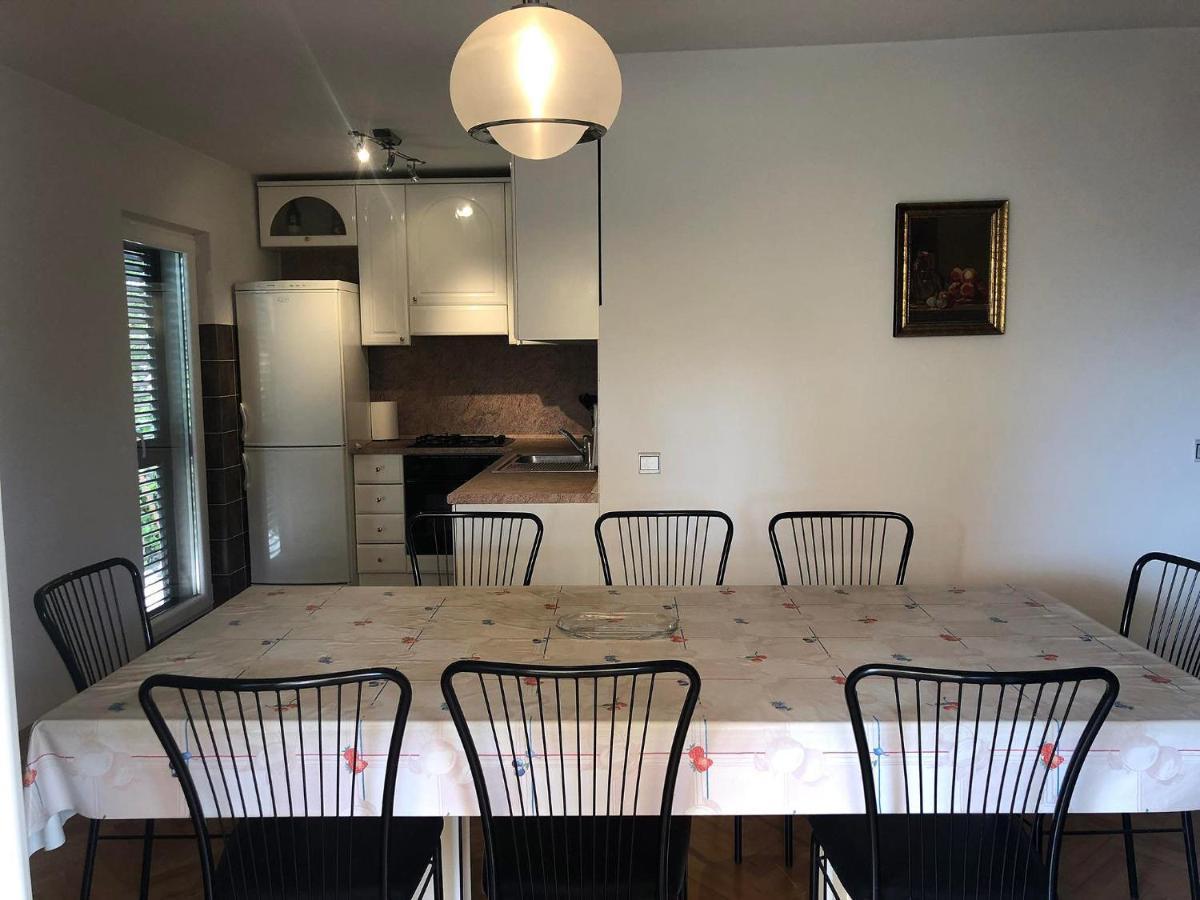 Danyja Apartments Sveti Filip i Jakov Exteriör bild