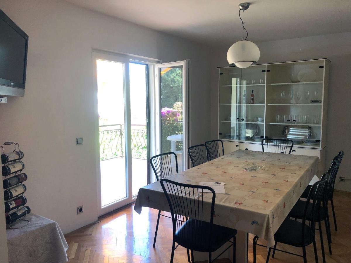 Danyja Apartments Sveti Filip i Jakov Exteriör bild