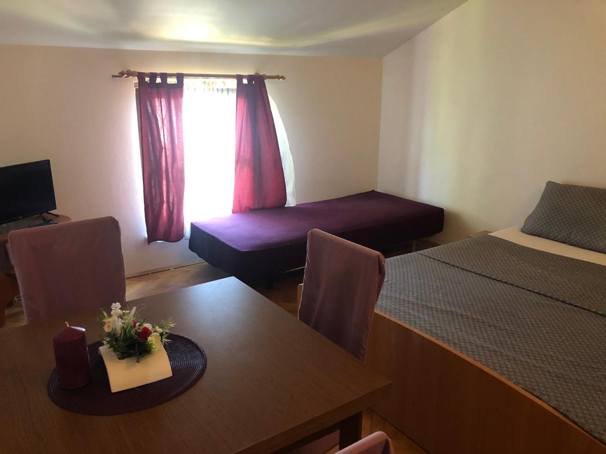 Danyja Apartments Sveti Filip i Jakov Exteriör bild