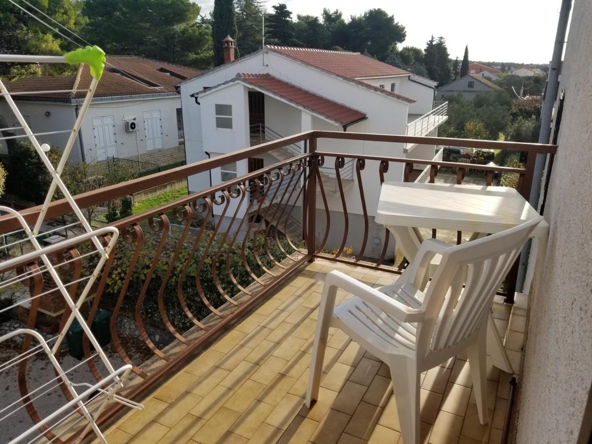 Danyja Apartments Sveti Filip i Jakov Exteriör bild