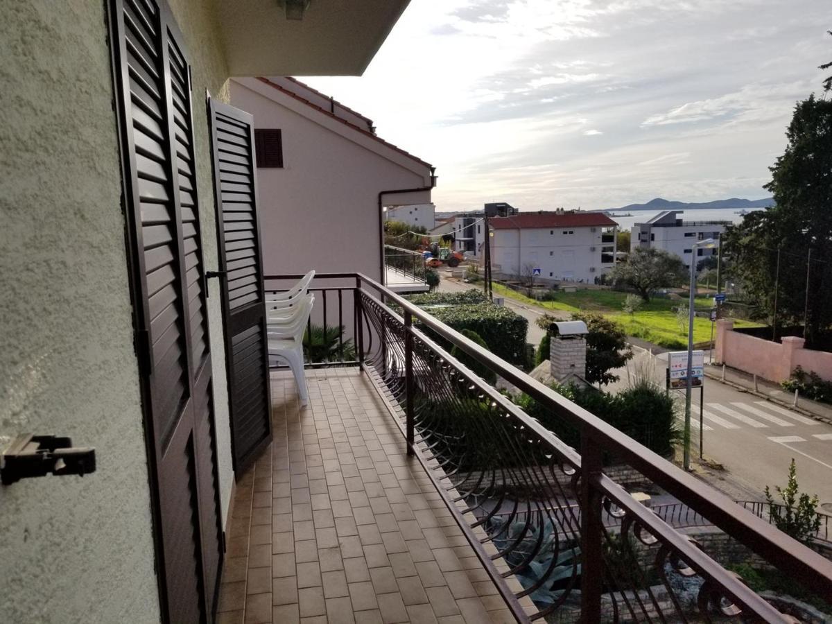 Danyja Apartments Sveti Filip i Jakov Exteriör bild