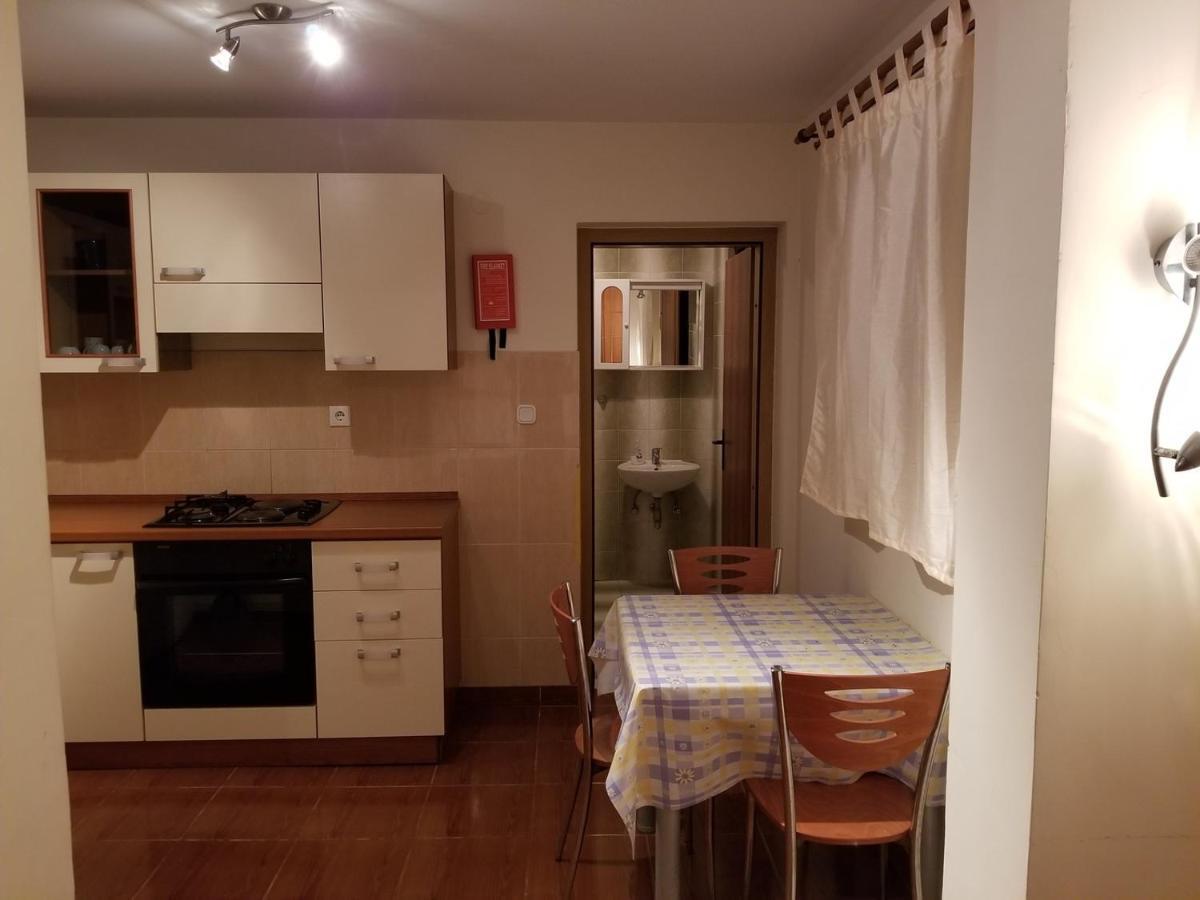 Danyja Apartments Sveti Filip i Jakov Exteriör bild