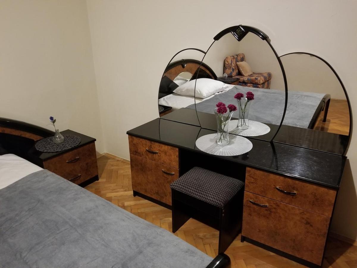Danyja Apartments Sveti Filip i Jakov Exteriör bild